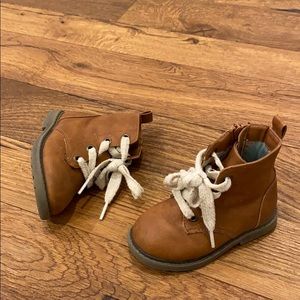 Cat & Jack boots 5